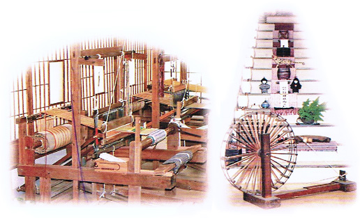 機織り作業場の写真
