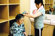 身体介護（入浴介助の様子）